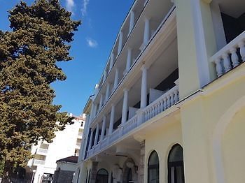 Park Hotell Crikvenica Exteriör bild